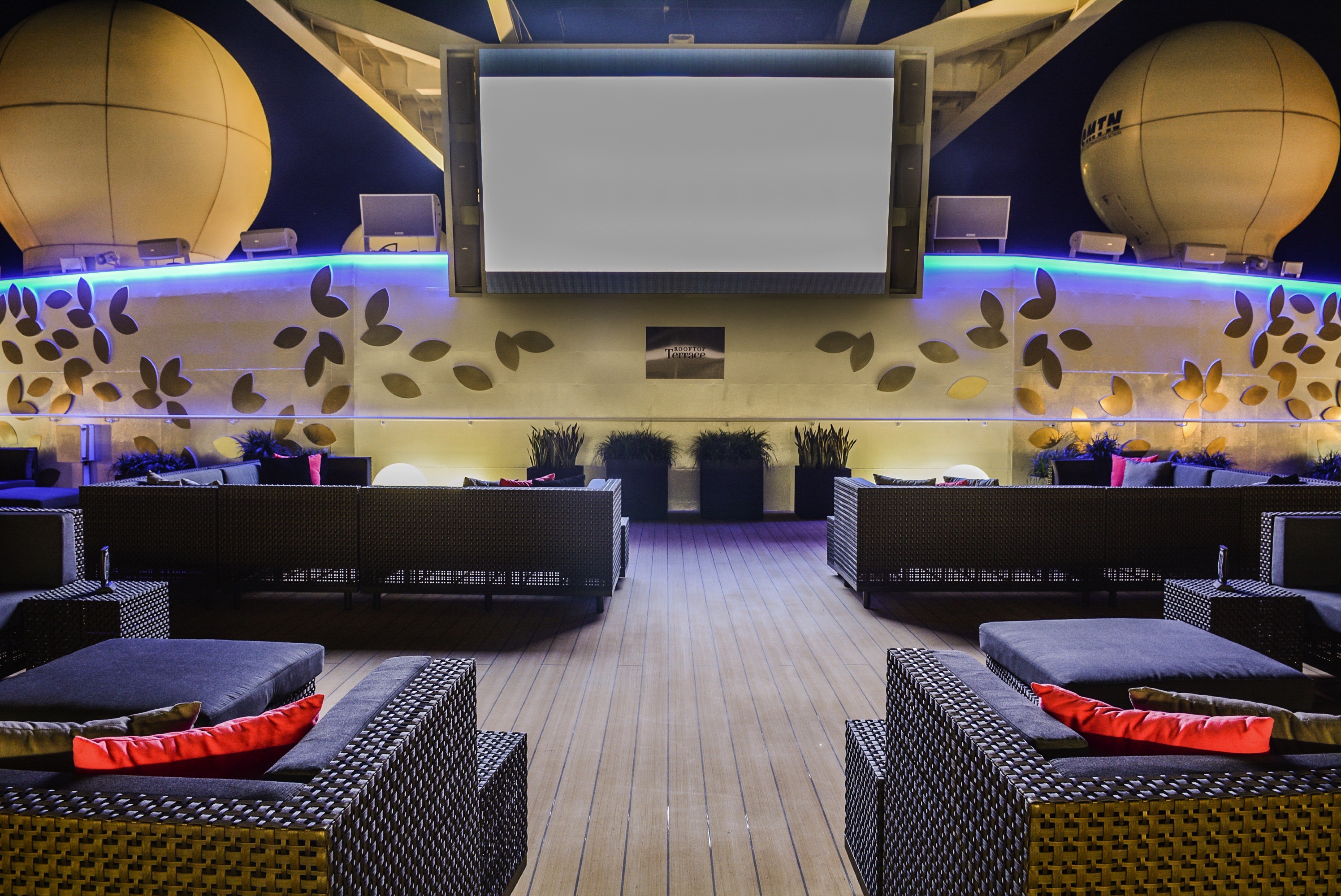 Celebrity Infinity - Rooftop Terrace